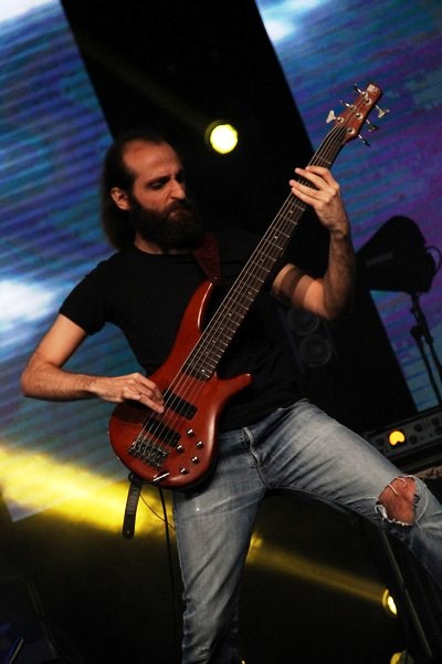 Avo Demirdjian in Concert